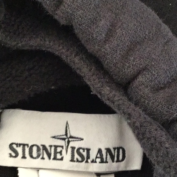 Stone island hoodie - Picture 5 of 7